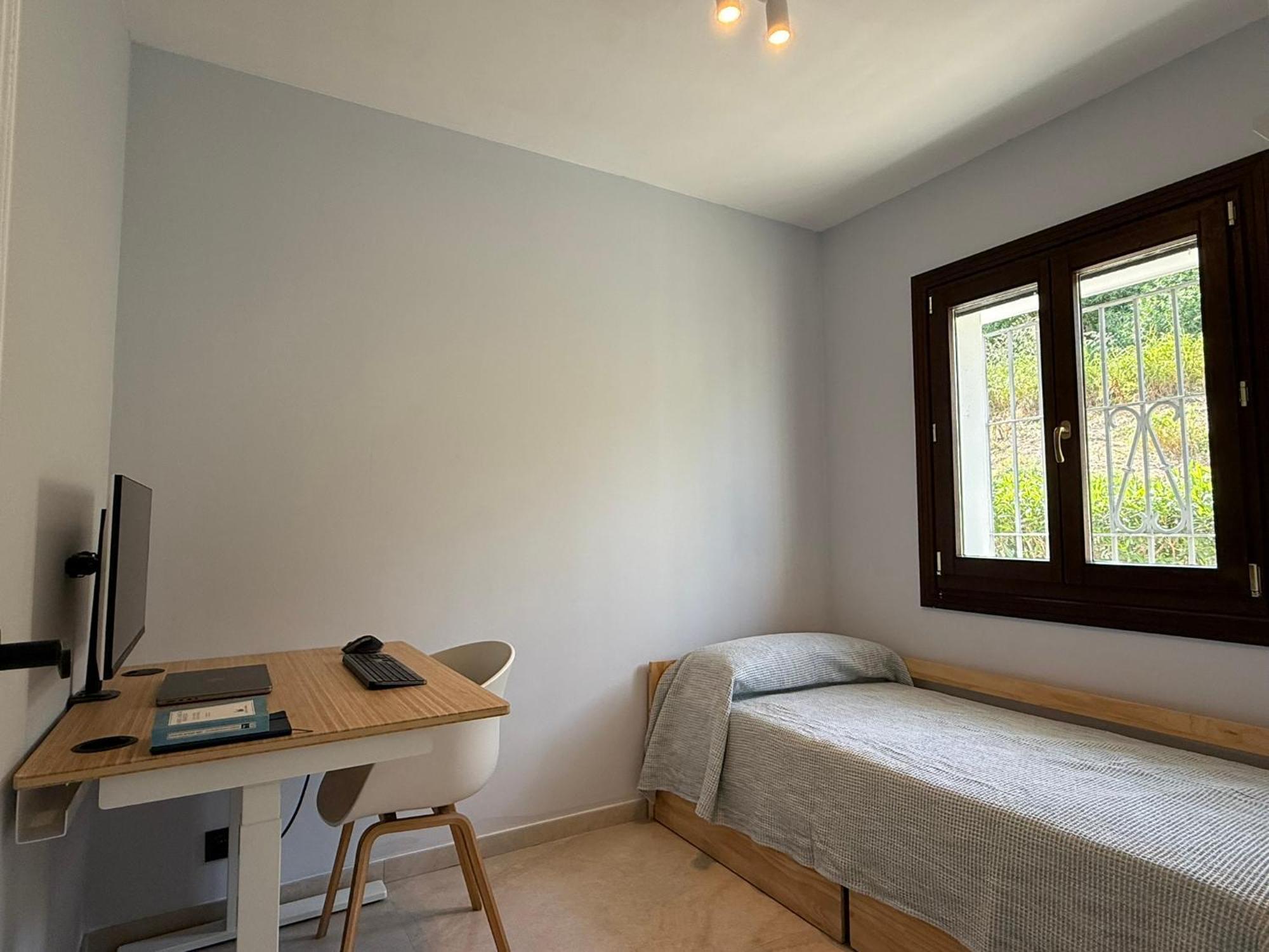 Townhouse With Garden Estepona